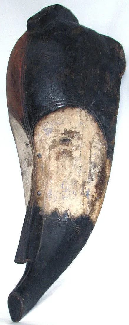 Fang Ngil Mask