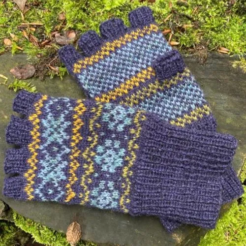 Katie's Fingerless Gloves kit