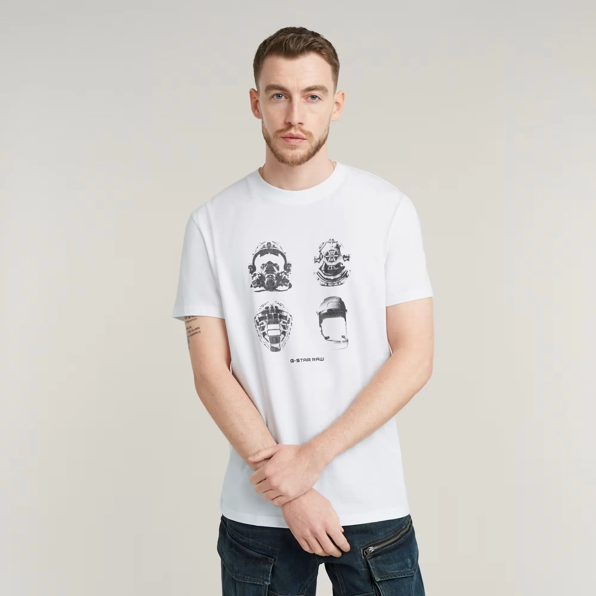 Masks Graphic T-shirt (White) - D25160-336-110