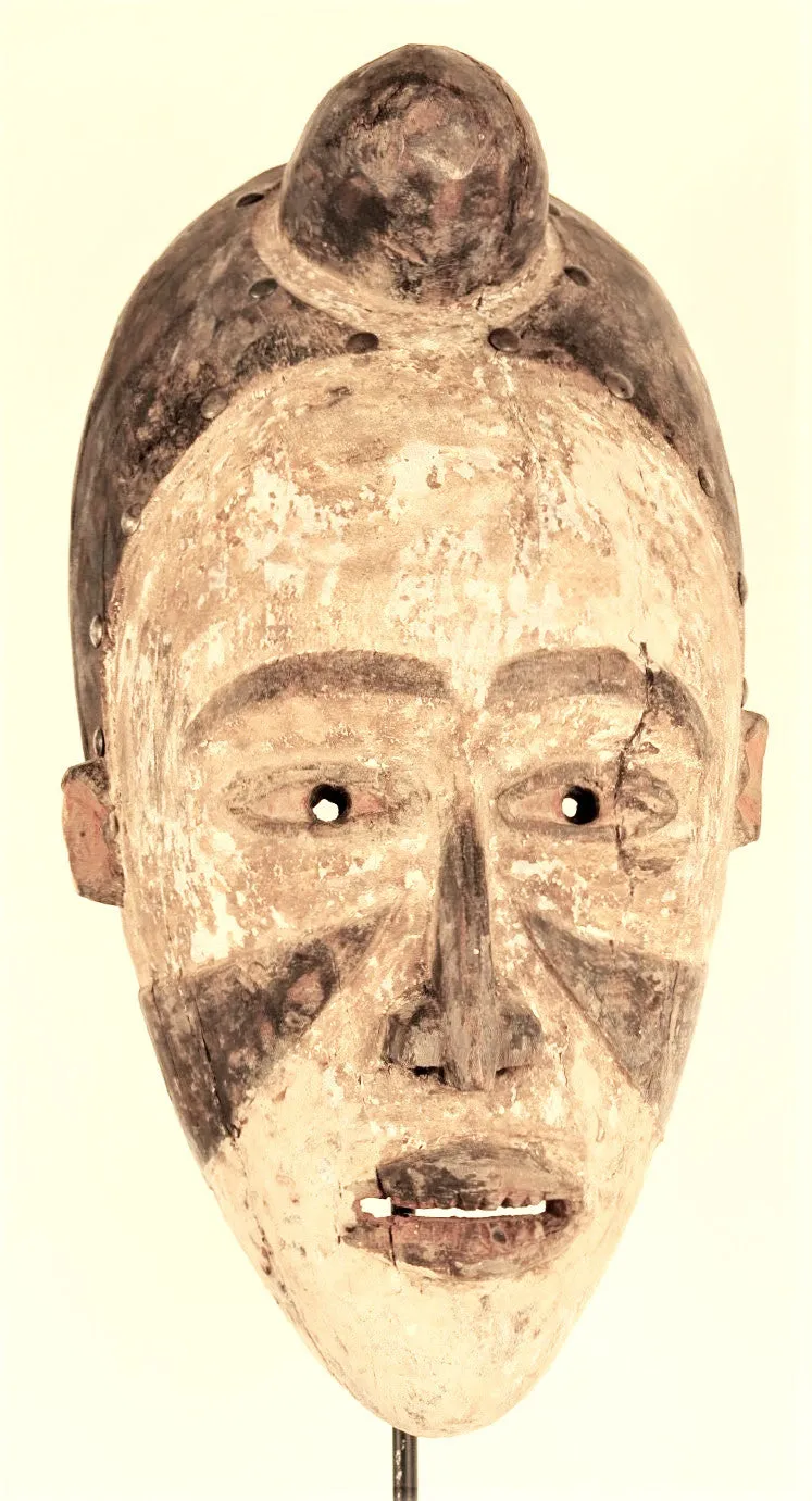 Yombe Mask from Private Collection